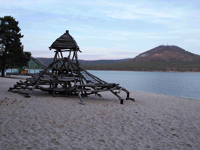 Máchovo jezero zjara navečer2.jpg